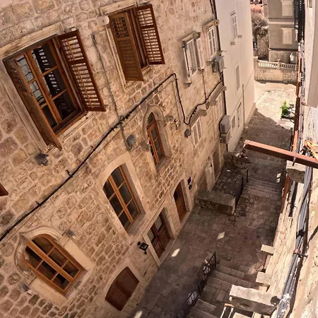 Appartamento Old Town Gverovic *