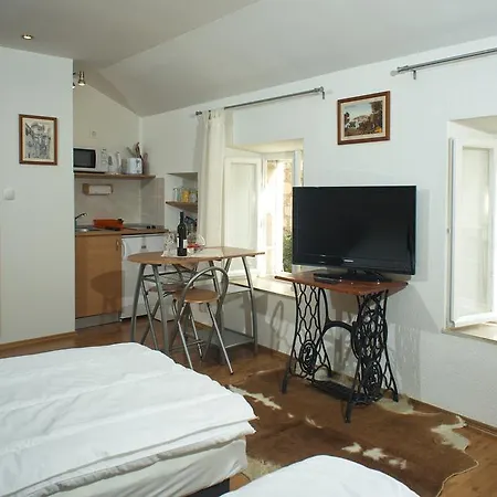 Apartman Old Town Gverovic *